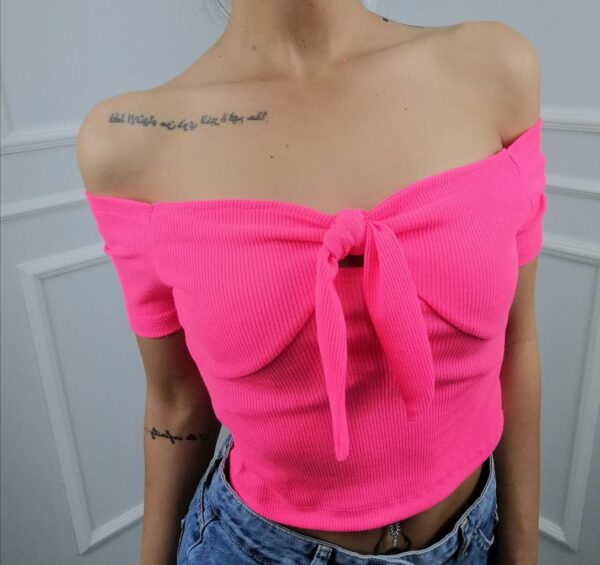 Скъсена дамска блуза цвят неон розов код T0091-2