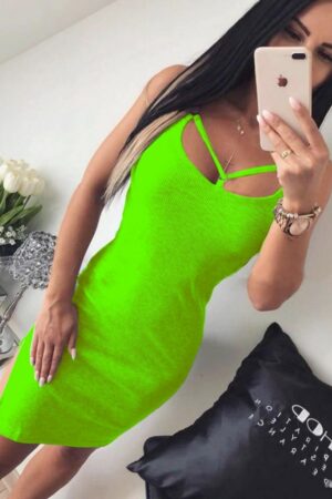 Дамска рокля с интересно деколте цвят неон зелен код R0005/1