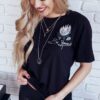 Дамска тениска с принт и пайети код T0128