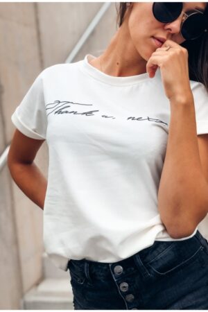 Дамска тениска в бял цвят с надпис код T0148-1