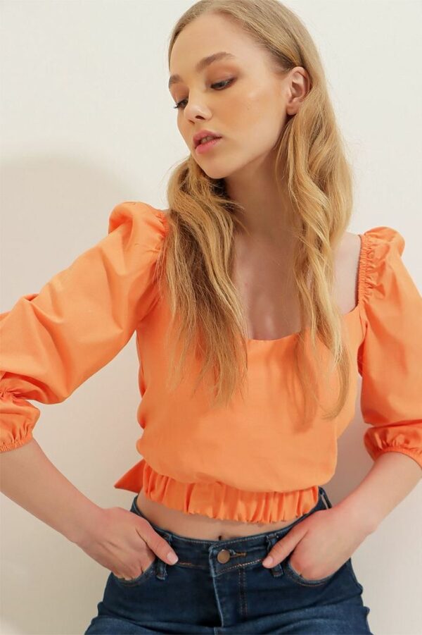Дамска скъсена блуза от памучен поплин в оранжев цвят код B0170-4
