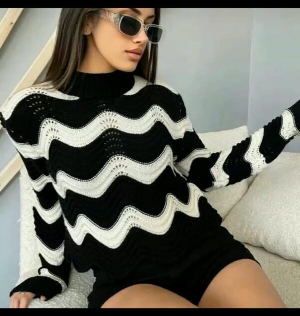 Дамски пуловер PL0034
