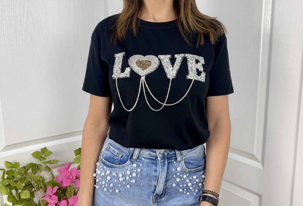 Дамска тениска Love черна T0444